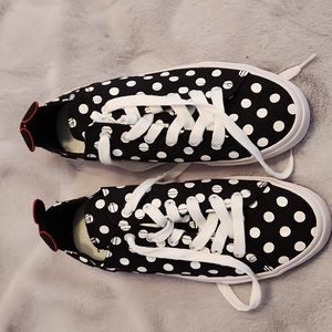 Mickey Mouse tennis shoes